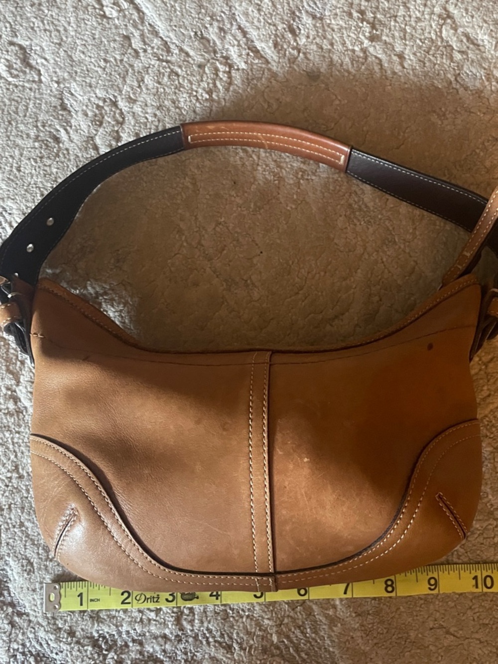 Vintage y2k Coach Brown Leather Shoulder Bag with Dark Trim
